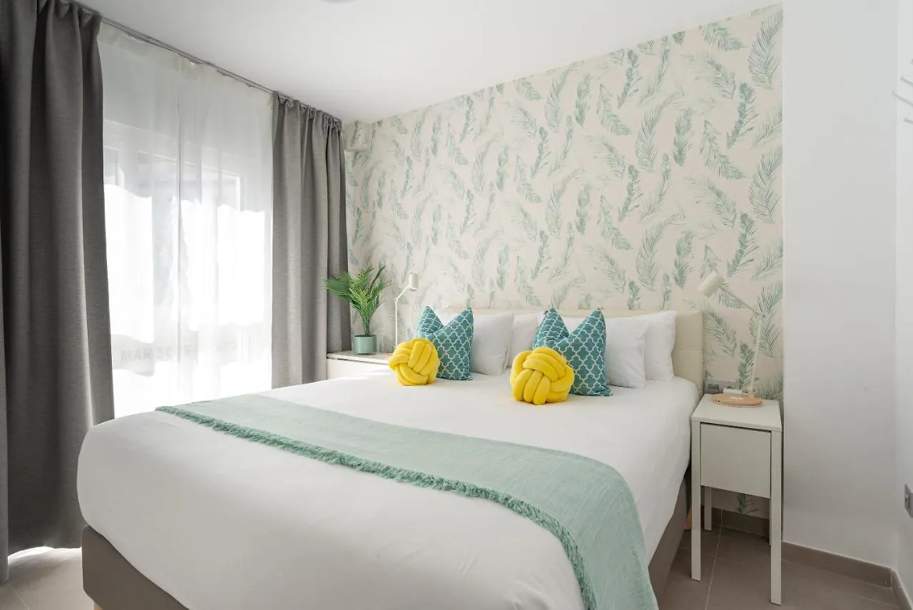 Torremolinos Bajondillo Beach Apartment